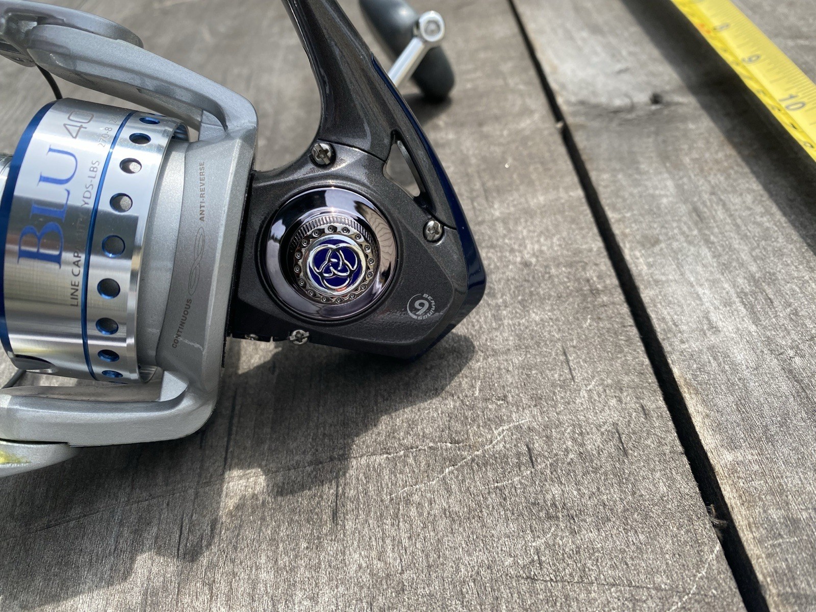 NEW Quantum Energy 40PTi! Titanium Bail!MAGNETIC BAIL TRIP BLUE 40