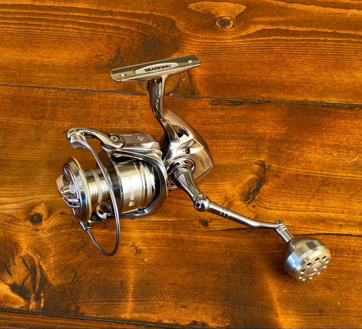 [Mint] Spinning Reel 5000 Shore Jigging Sea Bass Screw-in Handle 15kg From JAPAN