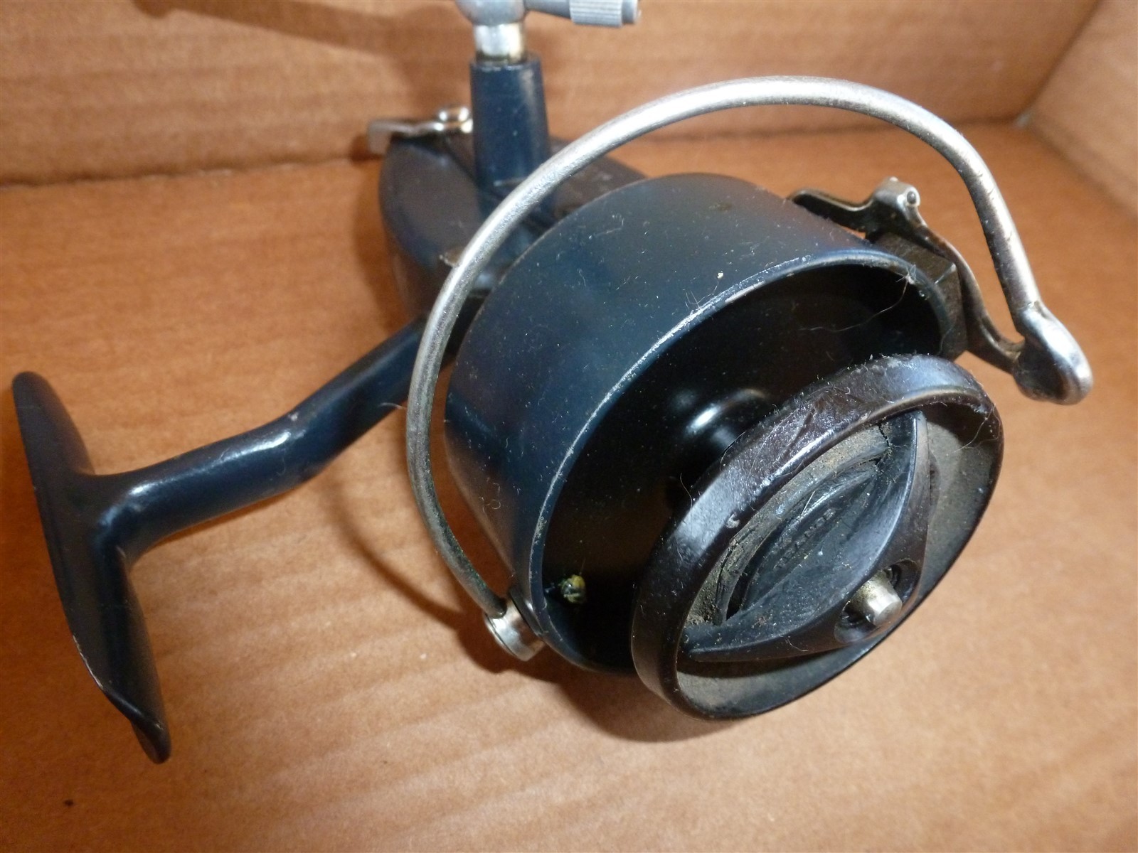 GARCIA MITCHELL 400 SPINNING REEL MADE IN FRANCE MIDNIGHT BLUE