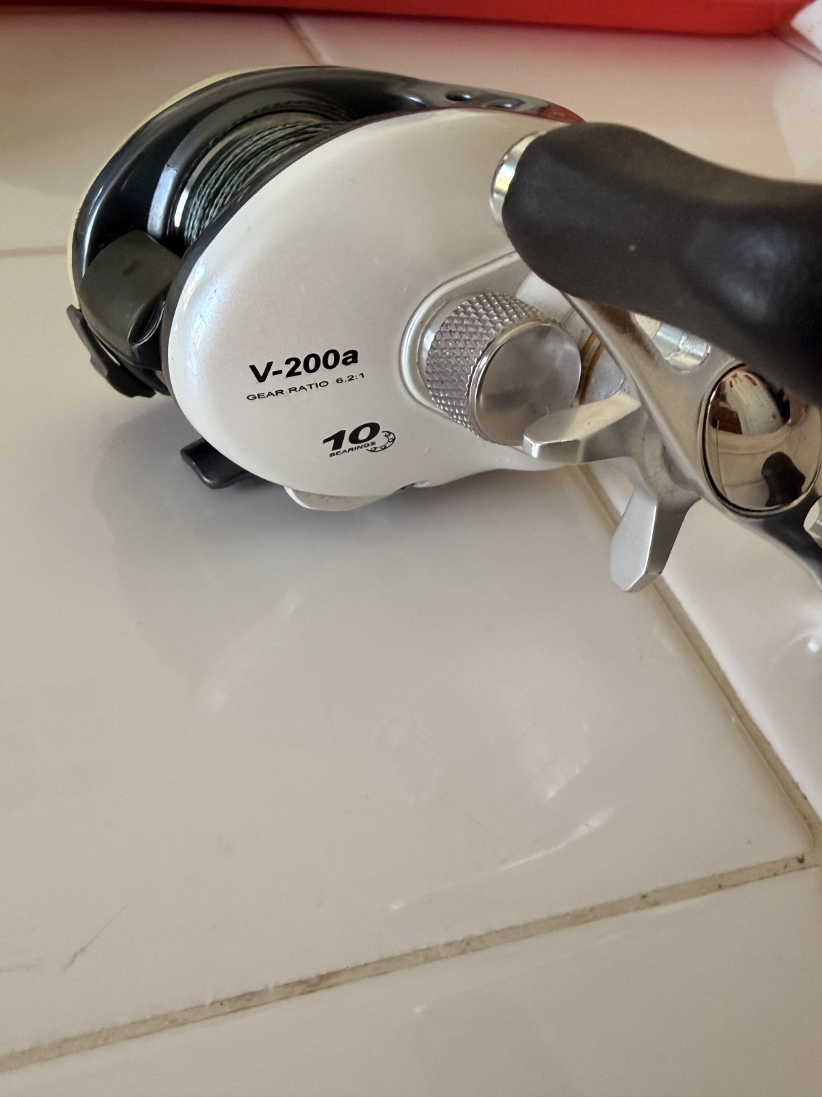 Okuma V-200a 10 BEARINGS 6:2:1 BAITCASTER FISHING REEL VINTAGE USED