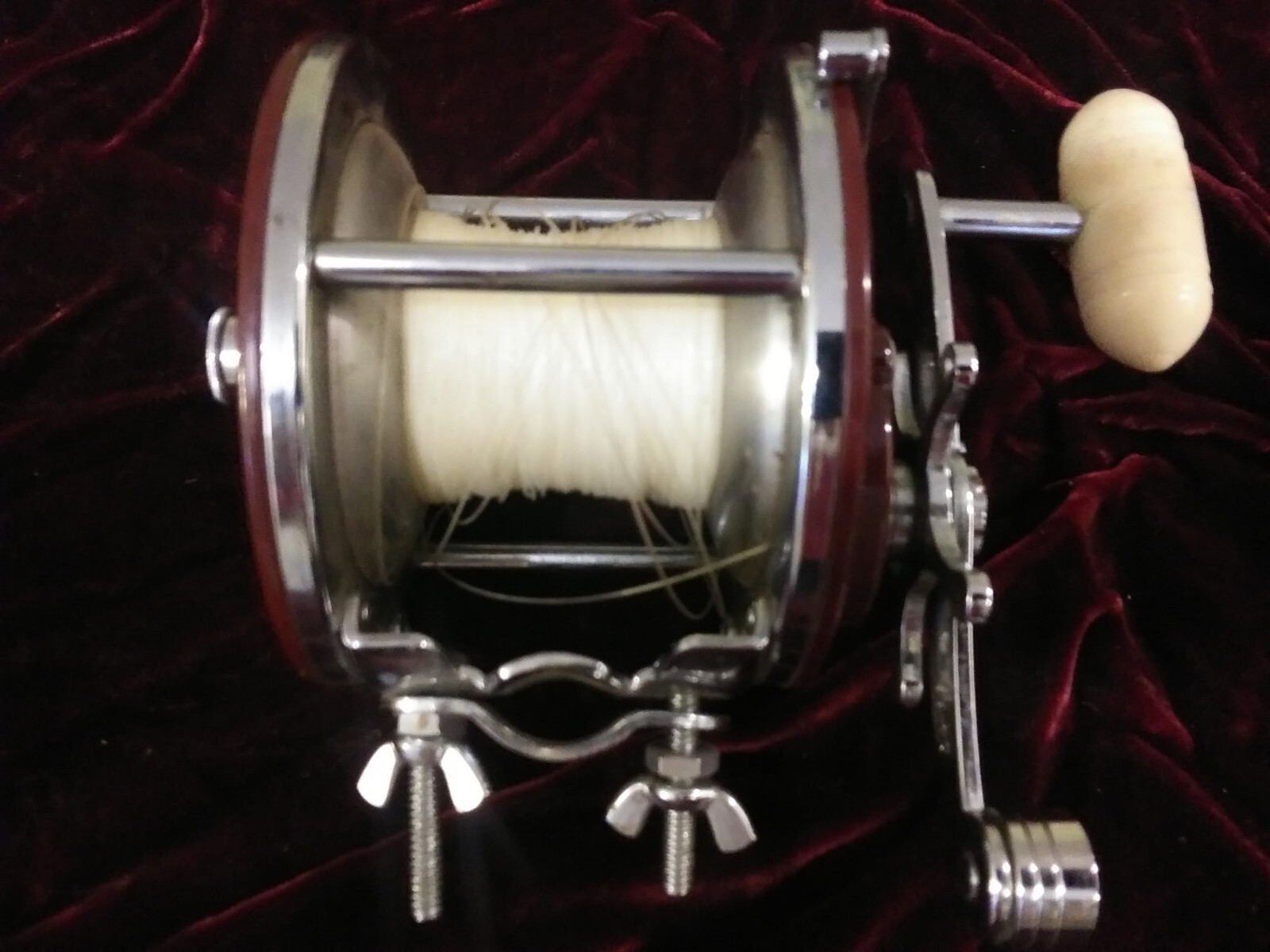 Pair Of Penn Fishing Reels Jig Master 500 And Peer 309 Excellent Condition