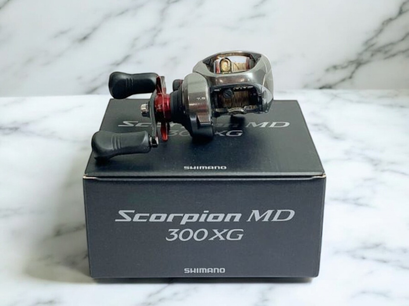 Shimano 21 Scorpion MD 300XG RH Baitcasting Reel Monster Drive w/Box