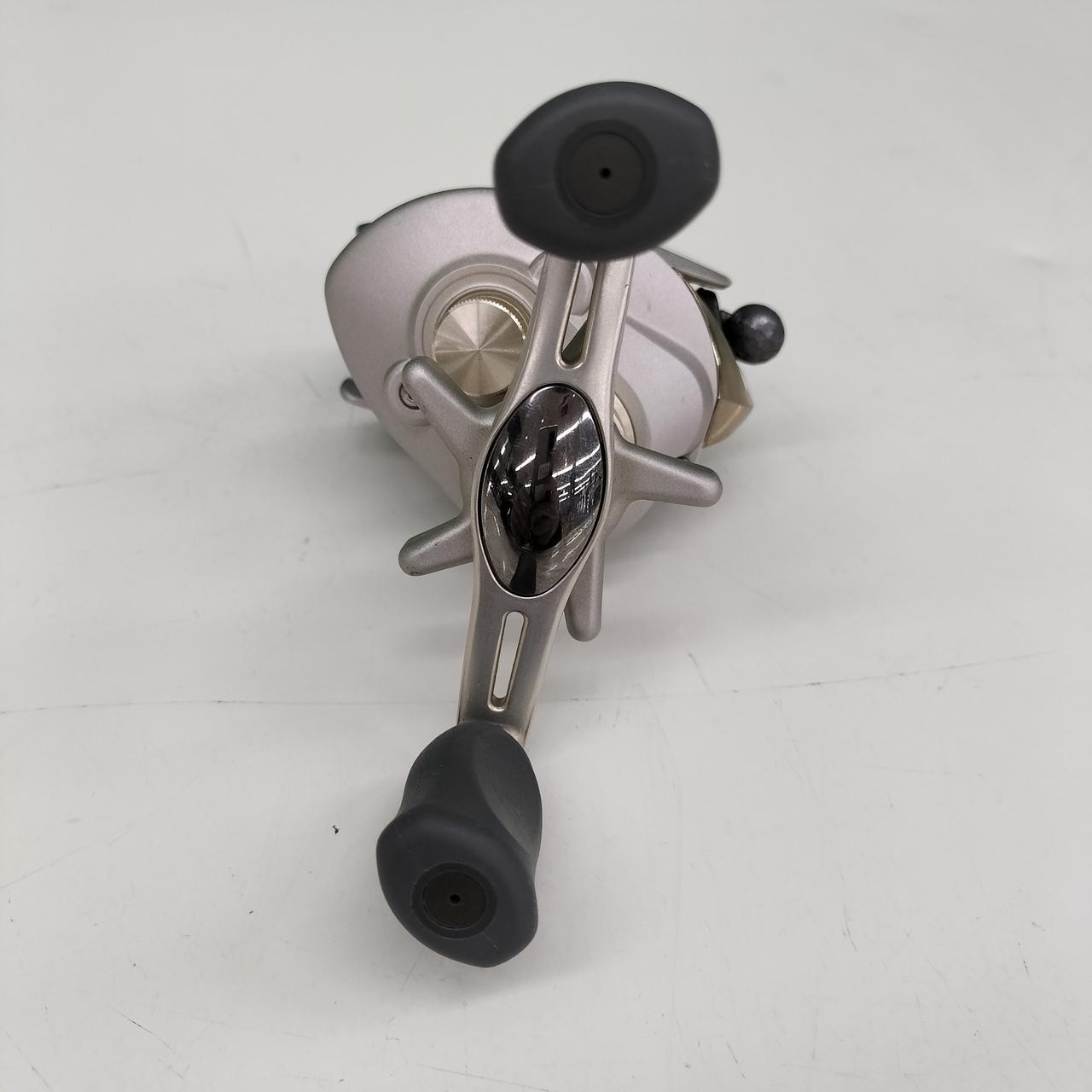 Daiwa 103P Bait Reel For 14Y+ Japan