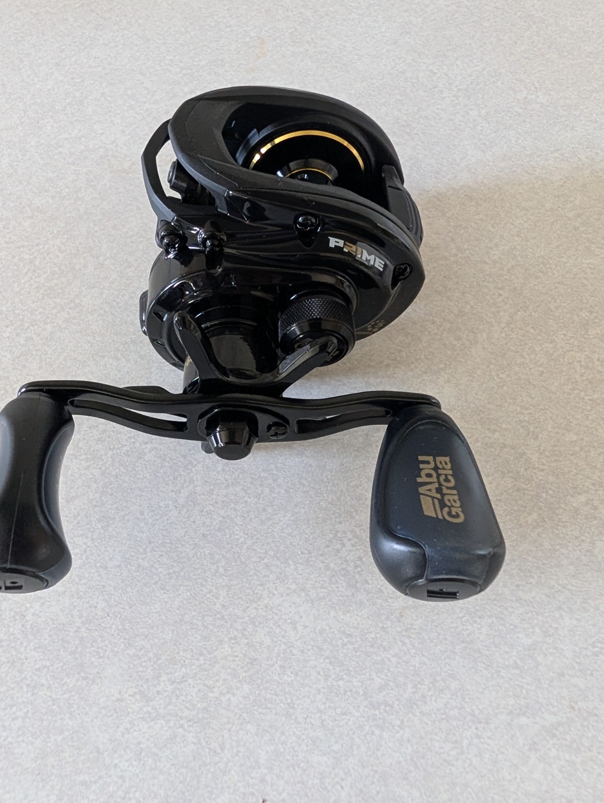 Abu Garcia Prime 21 Black Left Hand Low Profile Baitcasting Reel. PRIMEBLP-L