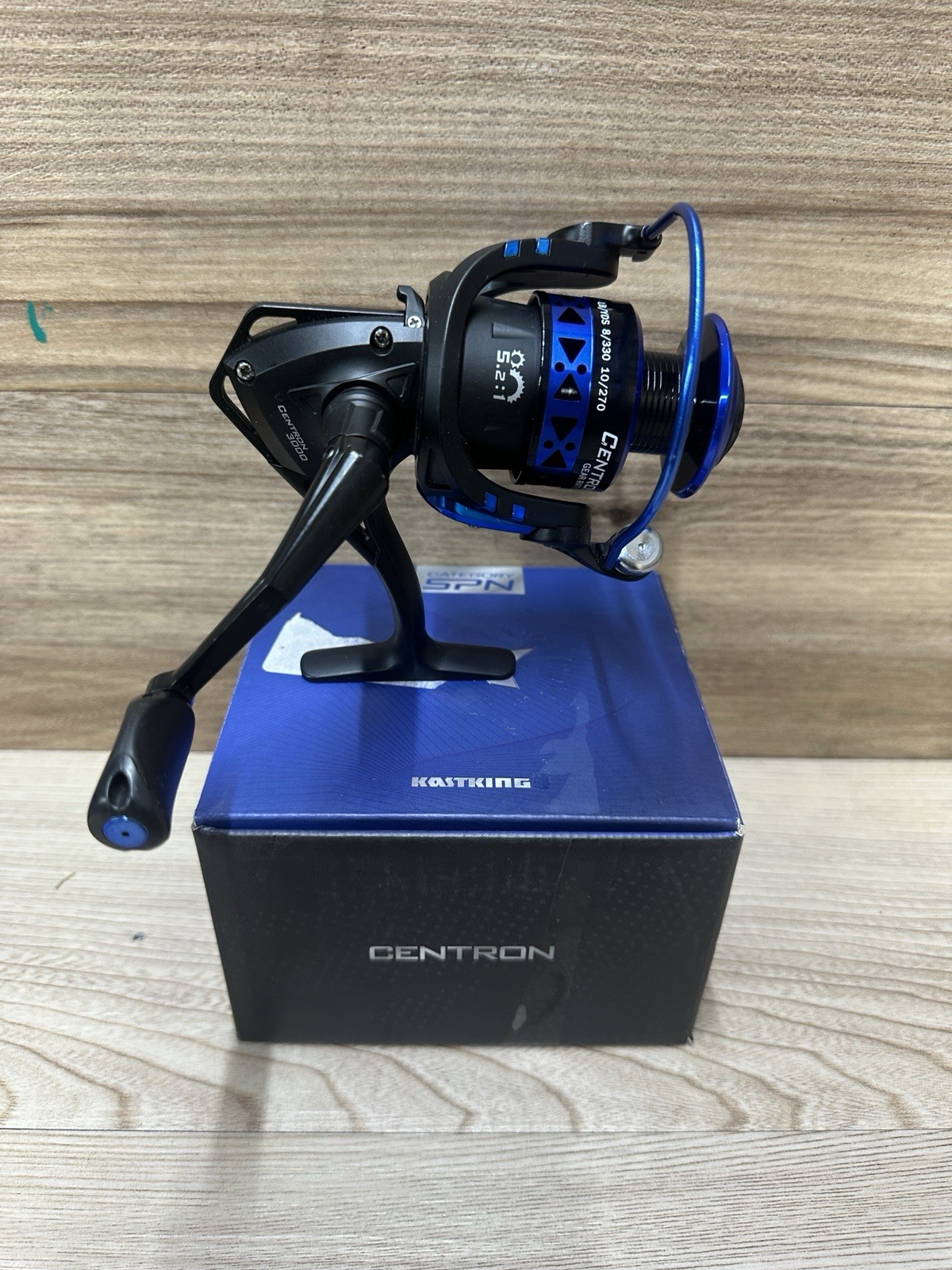 KastKing Centron 3000