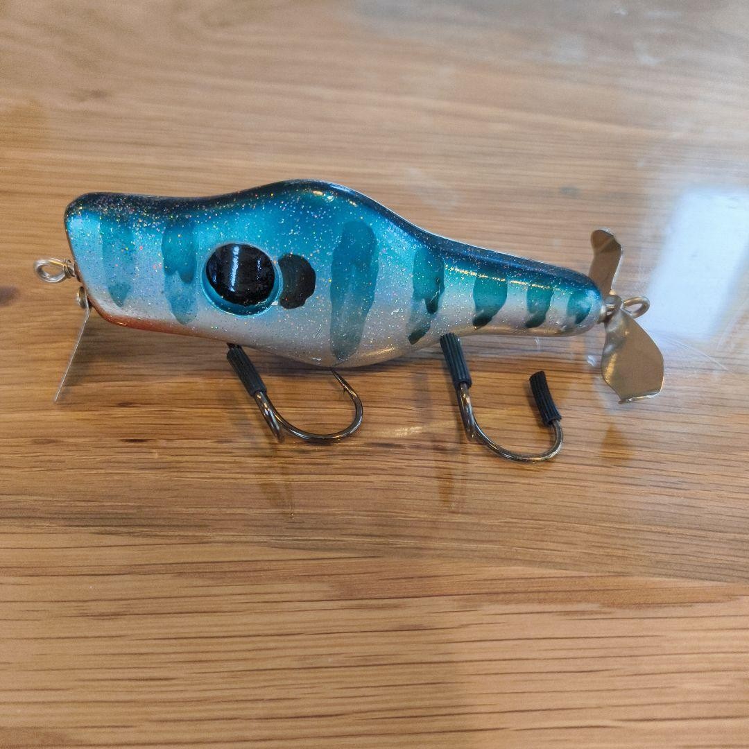 Isono Factory Topwater Fishing Lure Blue Silver Propeller Double Hook Japan