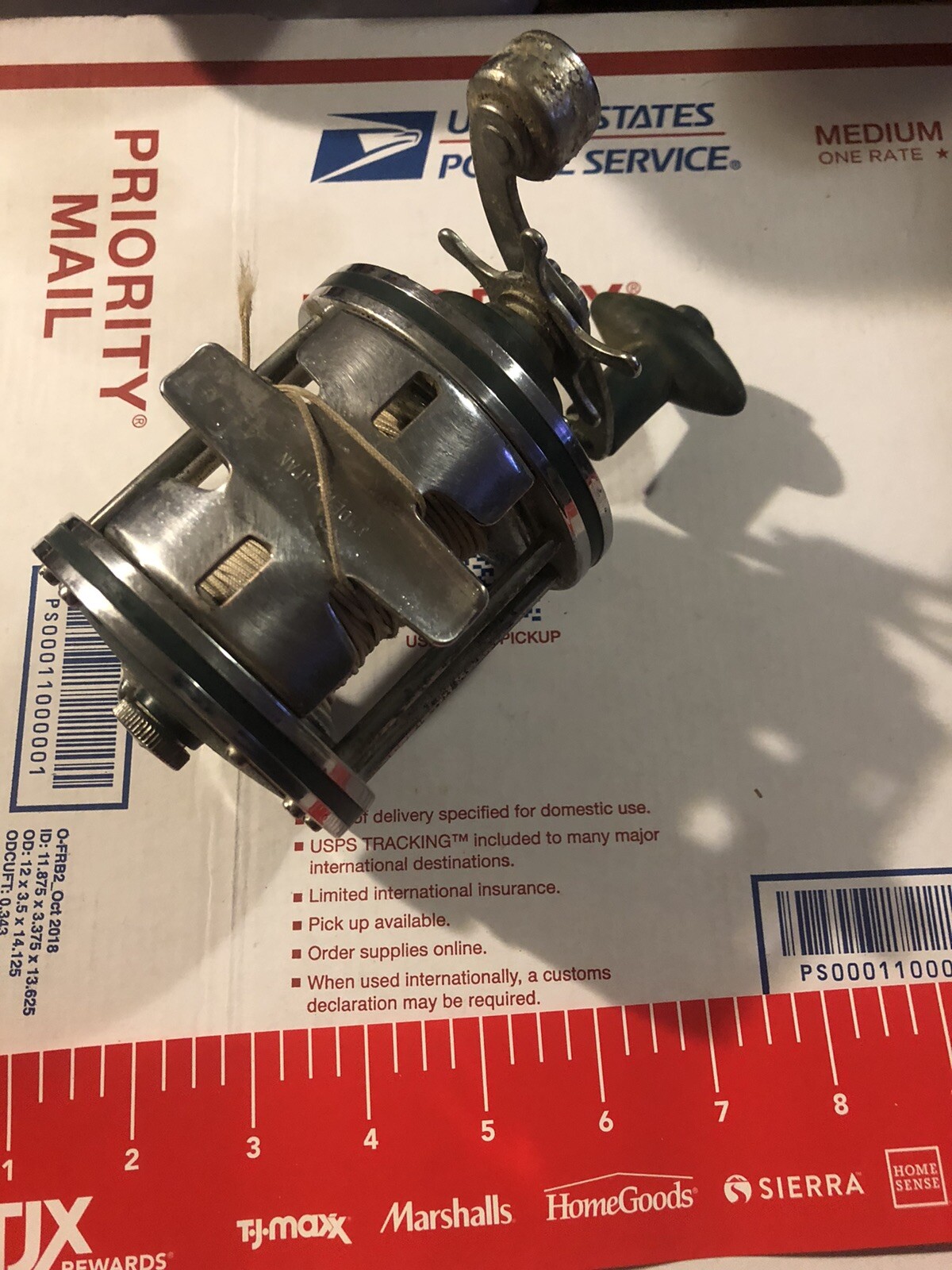 FISHING VINTAGE HEDDON 421 FISHING REEL – JAPAN NICE CONDITION