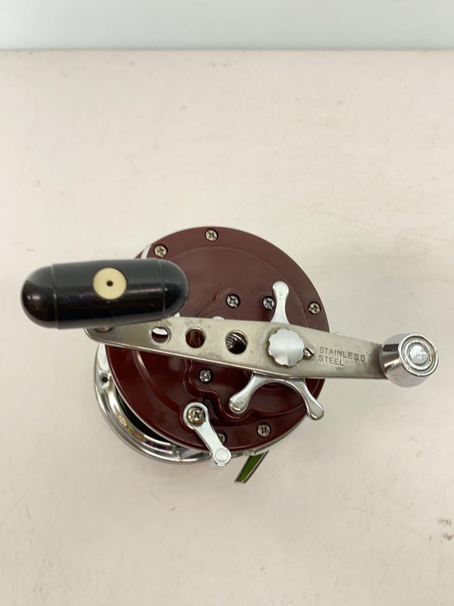 Daiwa ST-70 Fishing Reel, 10in x 9in x 9.5in, Used, Sport Equipment