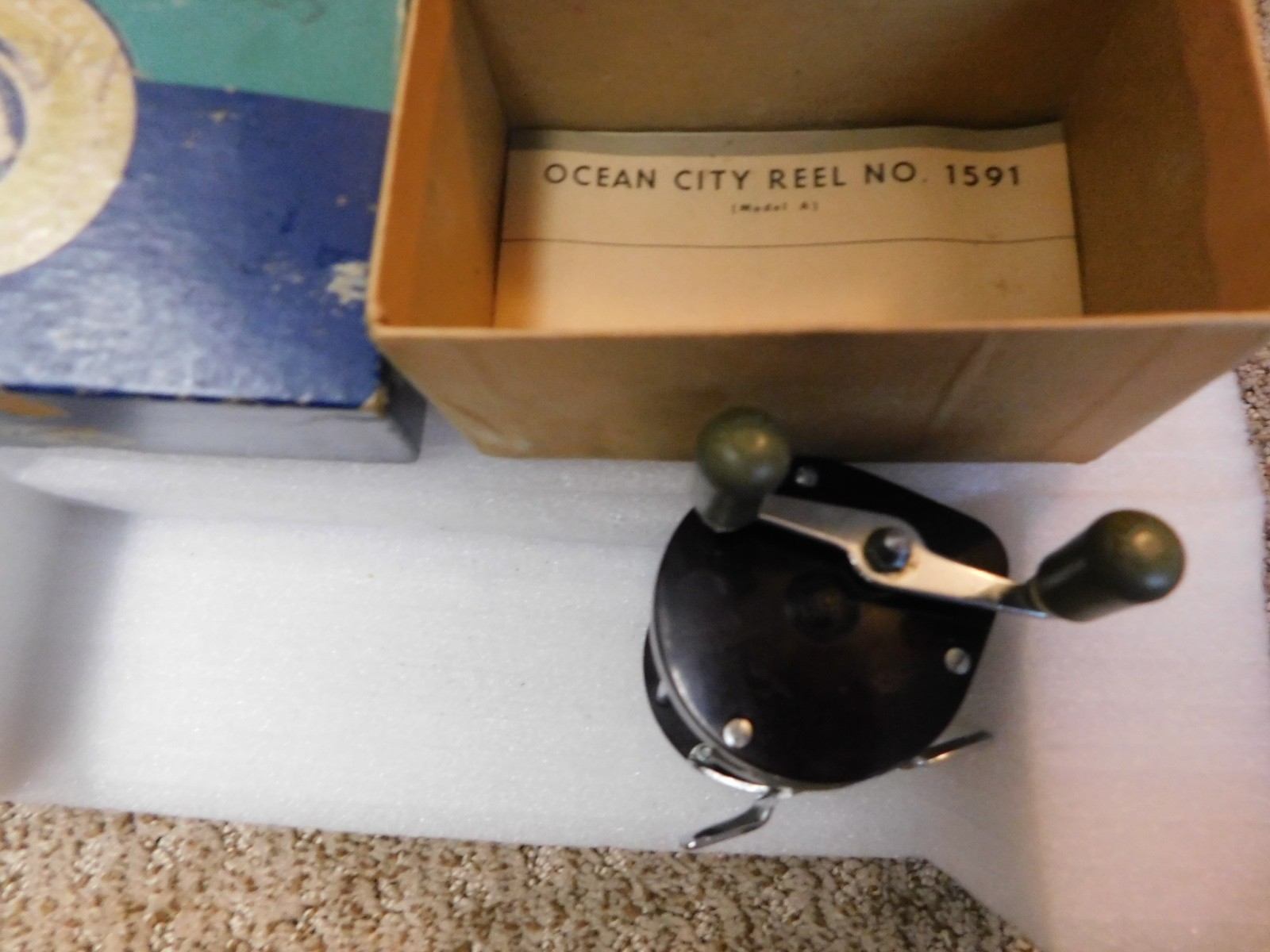 Vintage Ocean City No. 1591 Fishing Reel w/Original Box