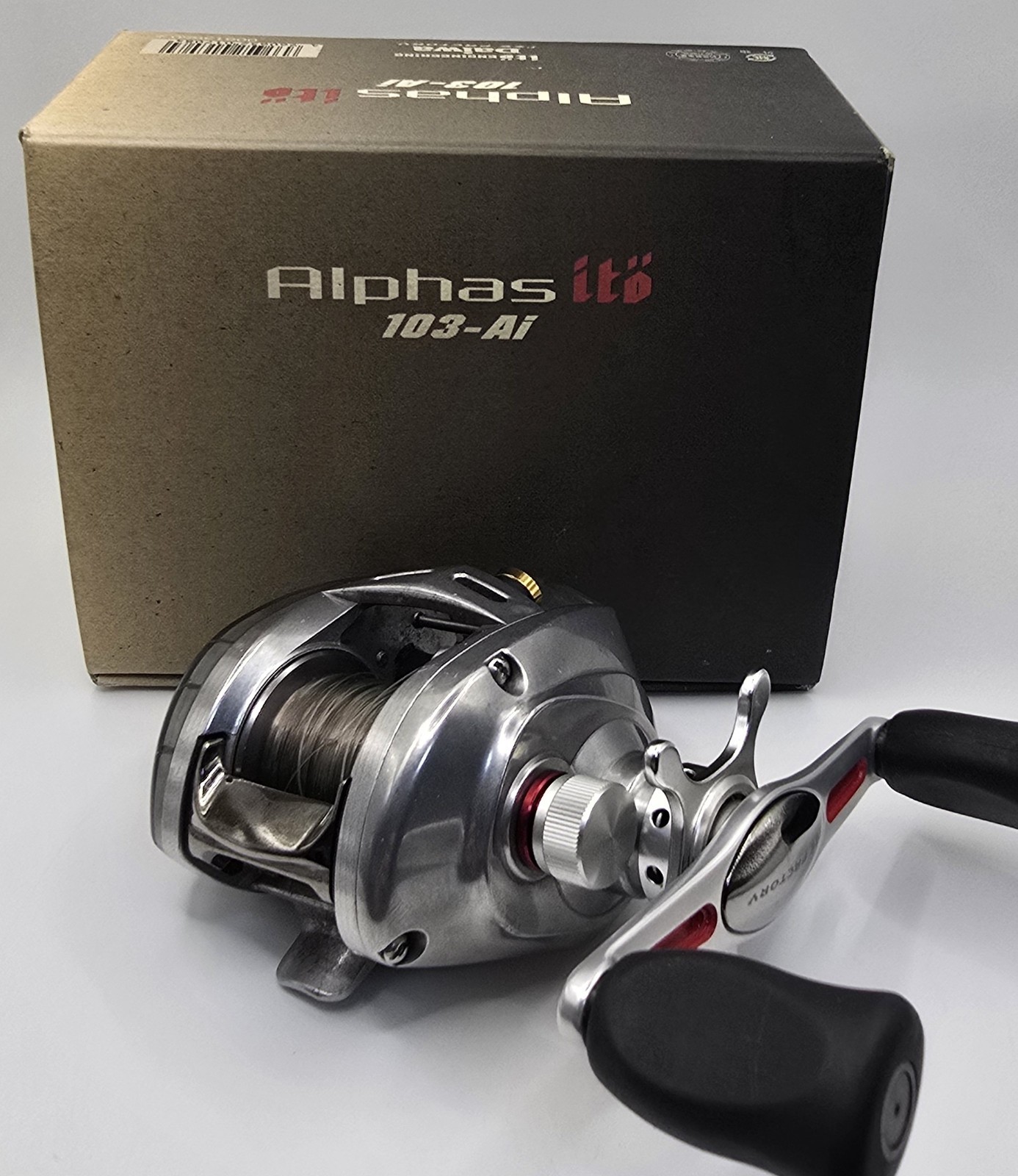 Daiwa Alphas ito 103-Ai Right Hand Megabass JDM Baitcast Reel Boxed Works Great