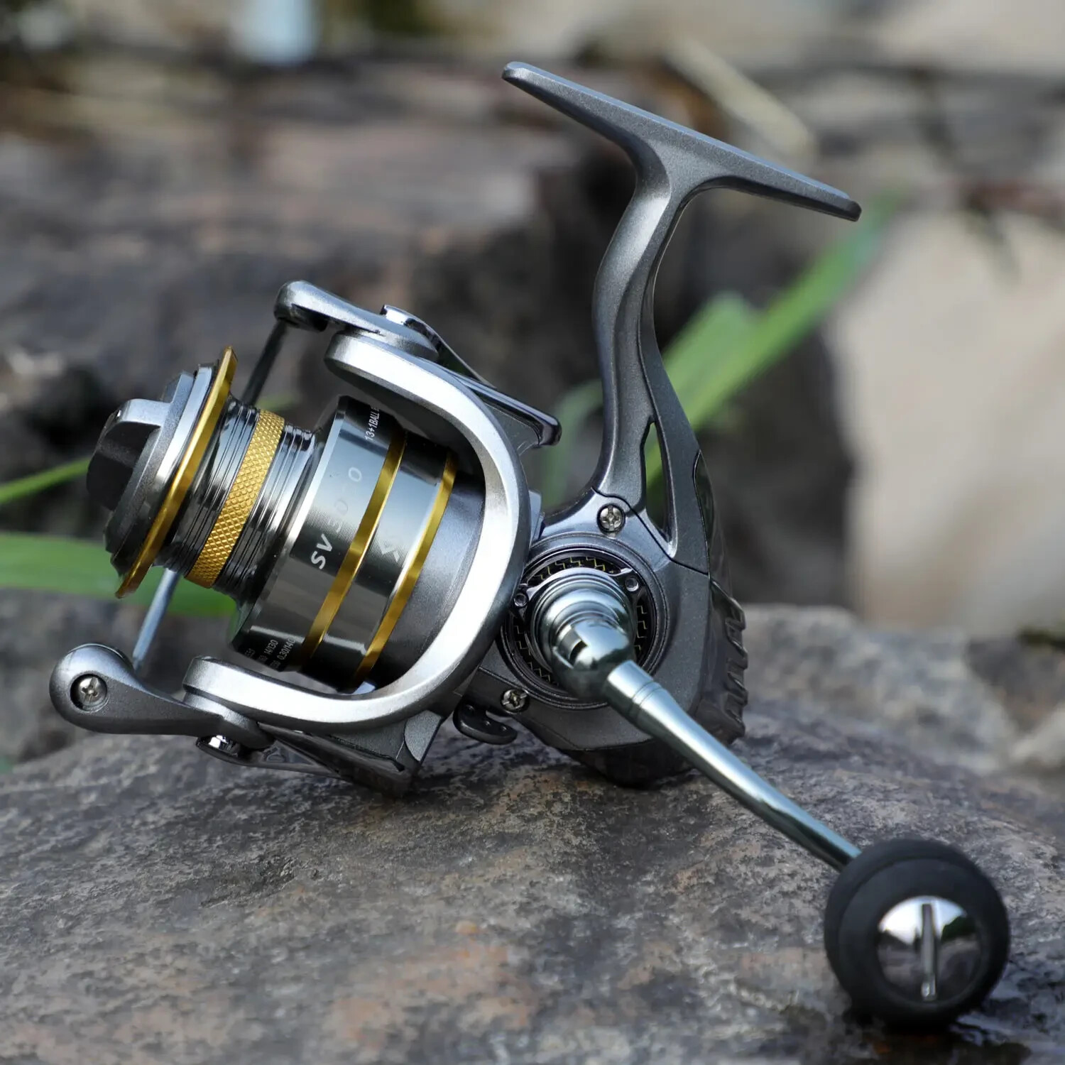Sougayilang B-SV4000 13+1BB Spinning Fishing Reel