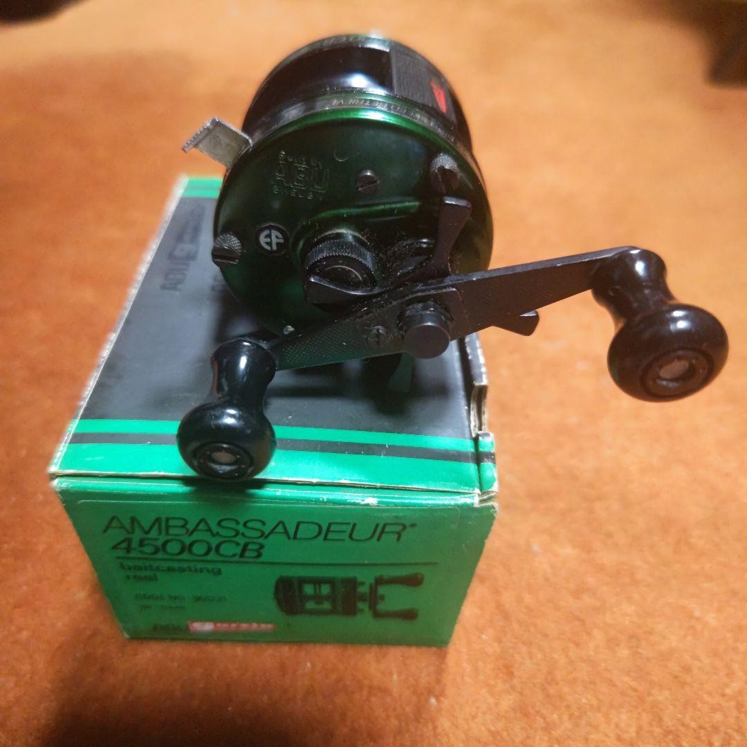 Ambassadeur 4500CB Baitcasting Reel Black Green Tested Working