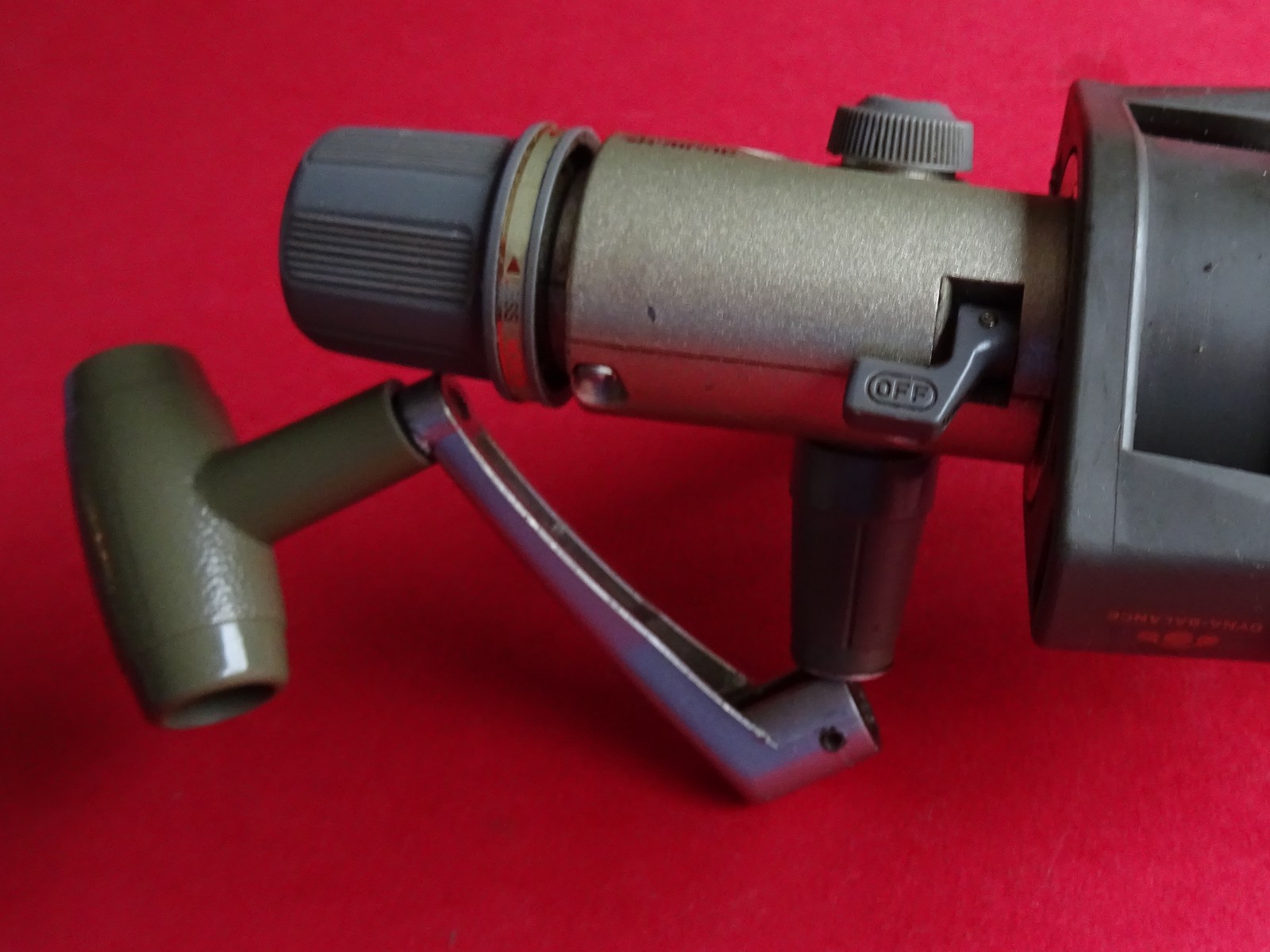 A SCARCE SHIMANO SIDESTAB 4000RB MATCH FISHING/SPINNING REEL