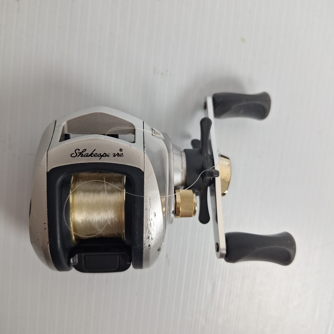 Shakespeare Agility LP Baitcast Reel 4 Bearing System – Good Used Condition