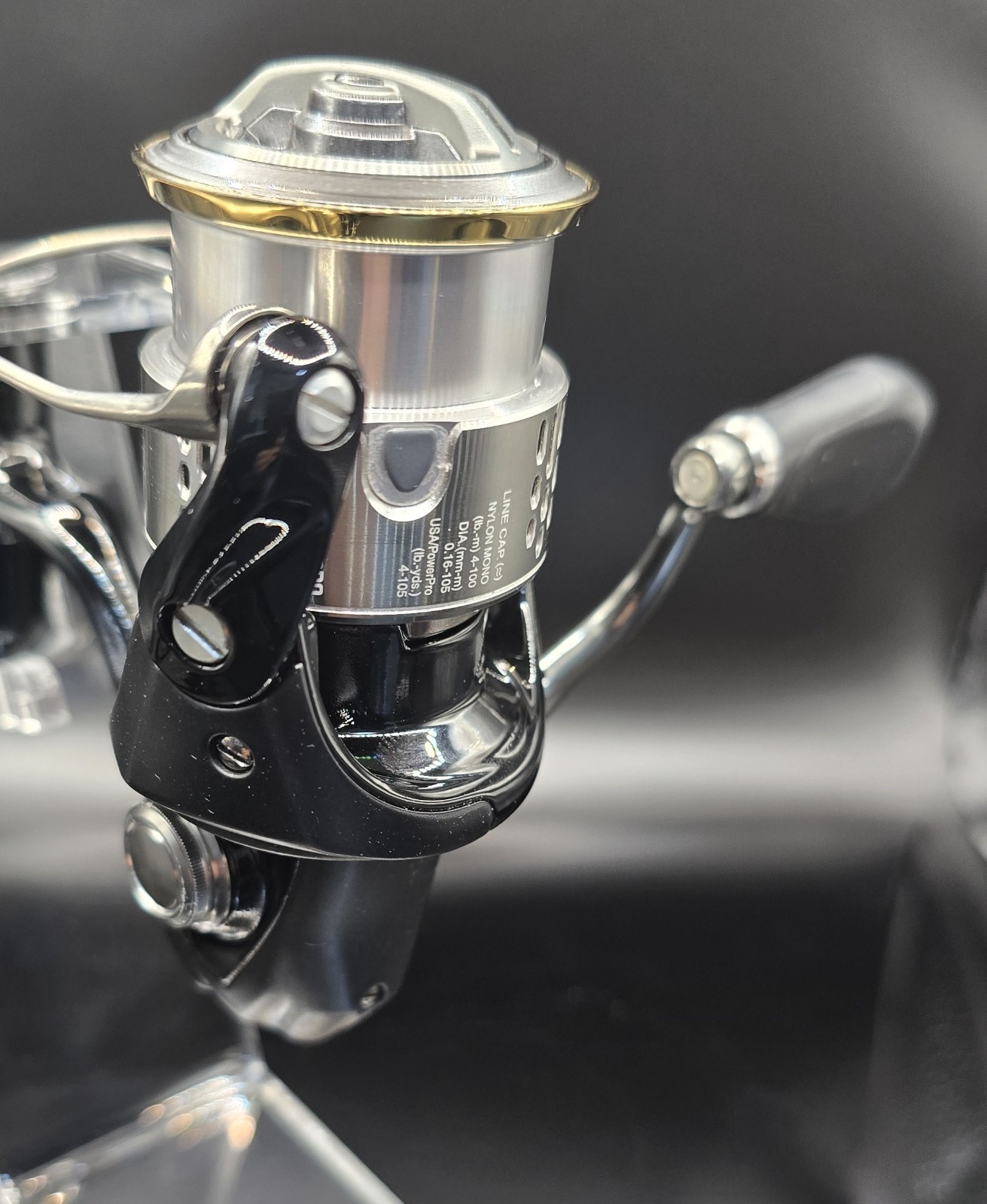 Shimano 18 Stella C2000S Spinning Reel Custom Piano Black JDM SG-035 Read Desc