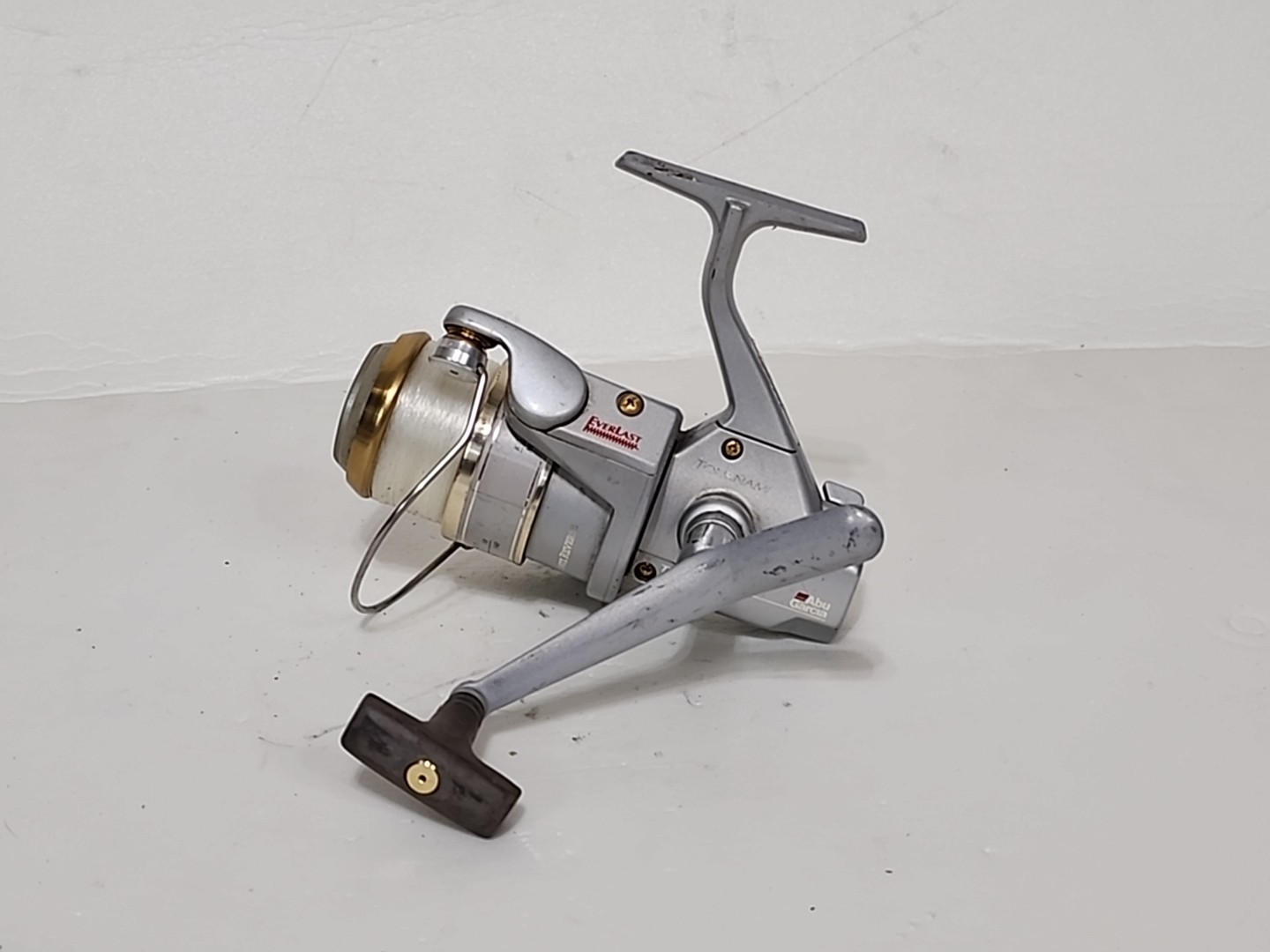Abu Garcia Tournament T2000F Spinning Reel 4 Ball Bearing