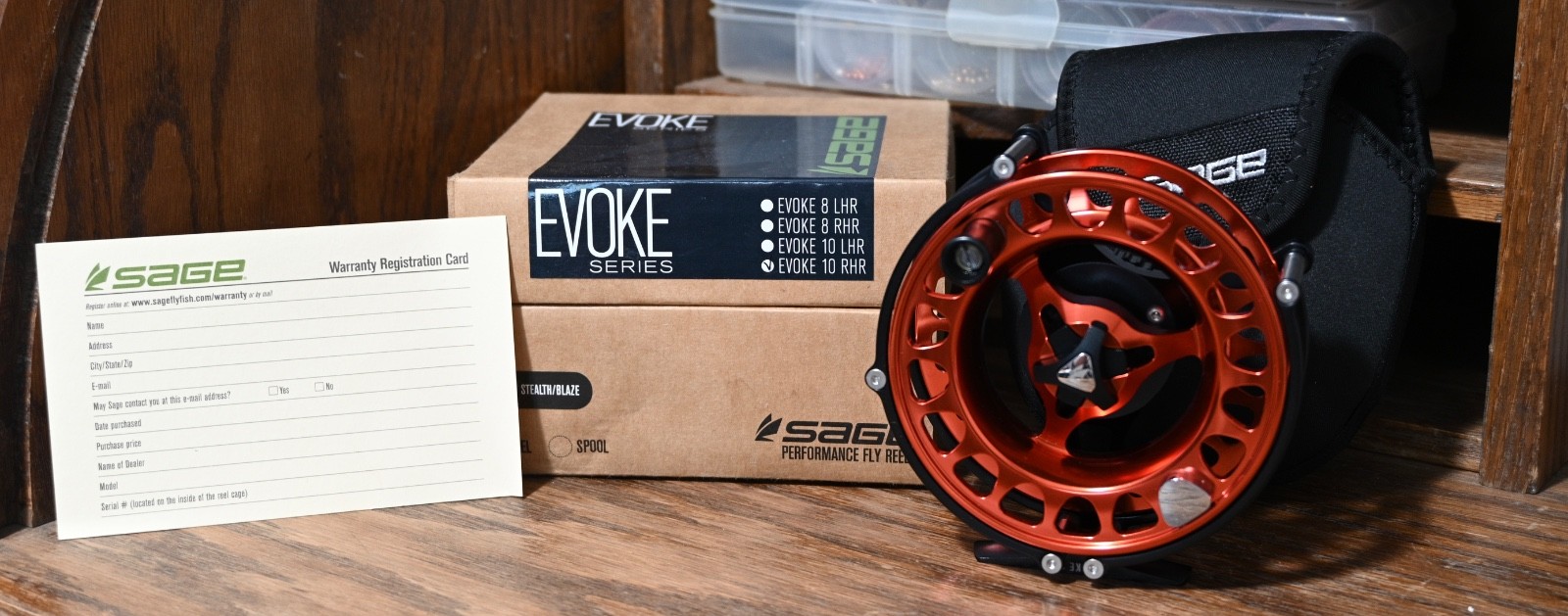 Sage Evoke 10 WT Fly Fishing Reel ***New**** Right Hand Retrieve, Stealth/Blaze