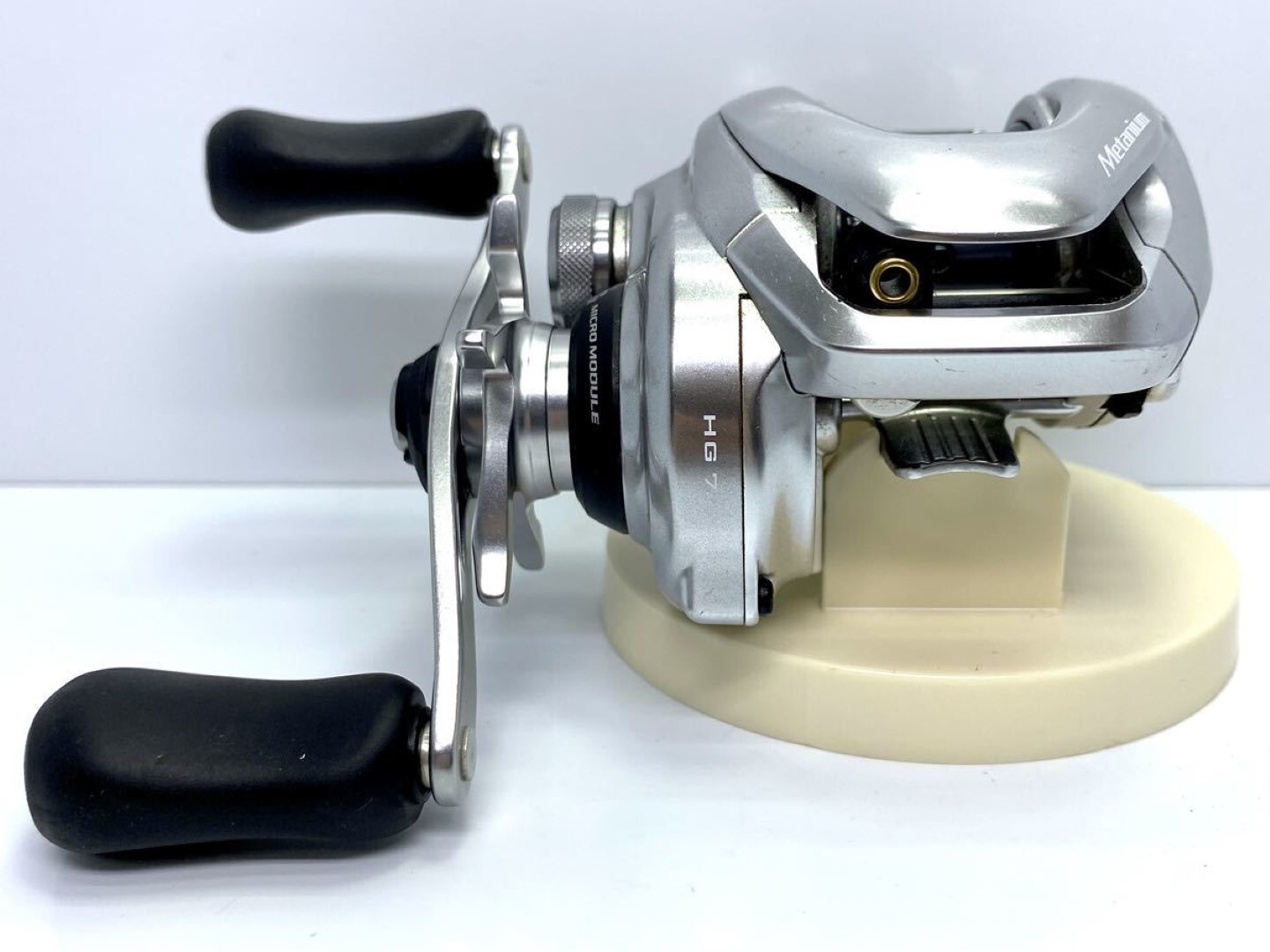 Shimano 16 Metanium MGL HG 7.4:1 Right Handle Baitcasting Reel Fast Shipping