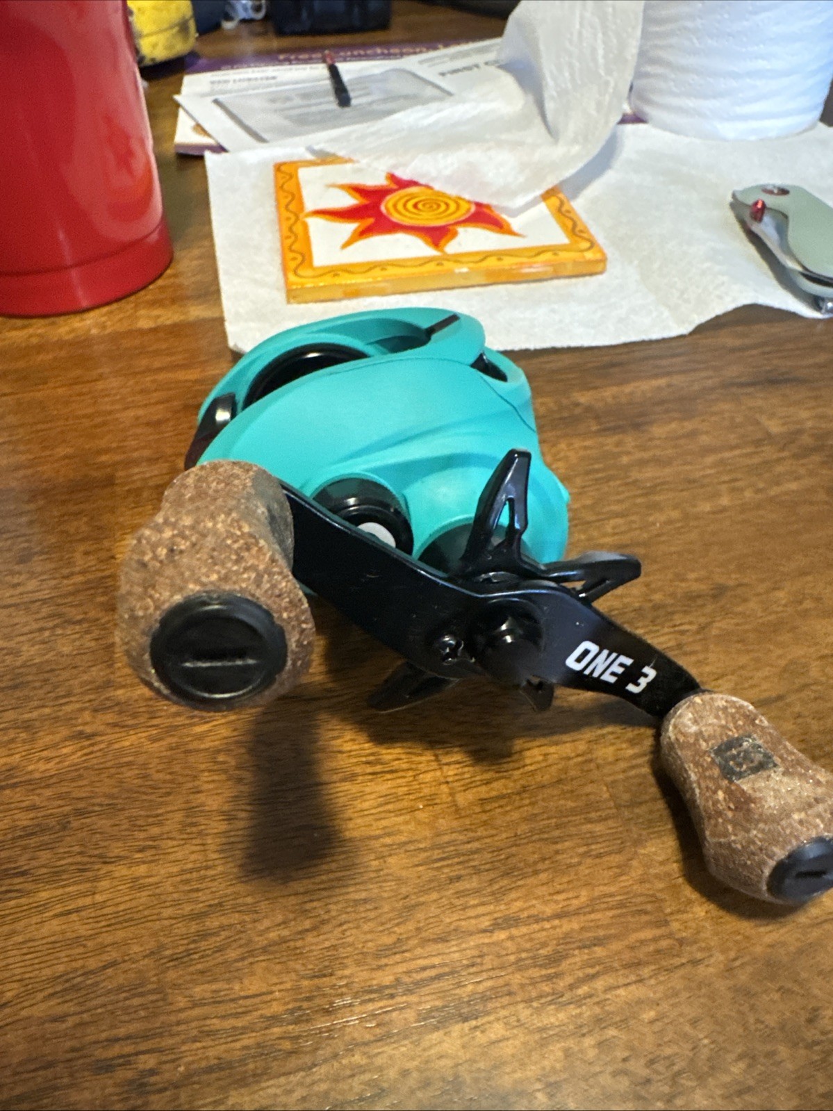 13 Fishing Origin TX RH Bait Casting Reel 7.3:1