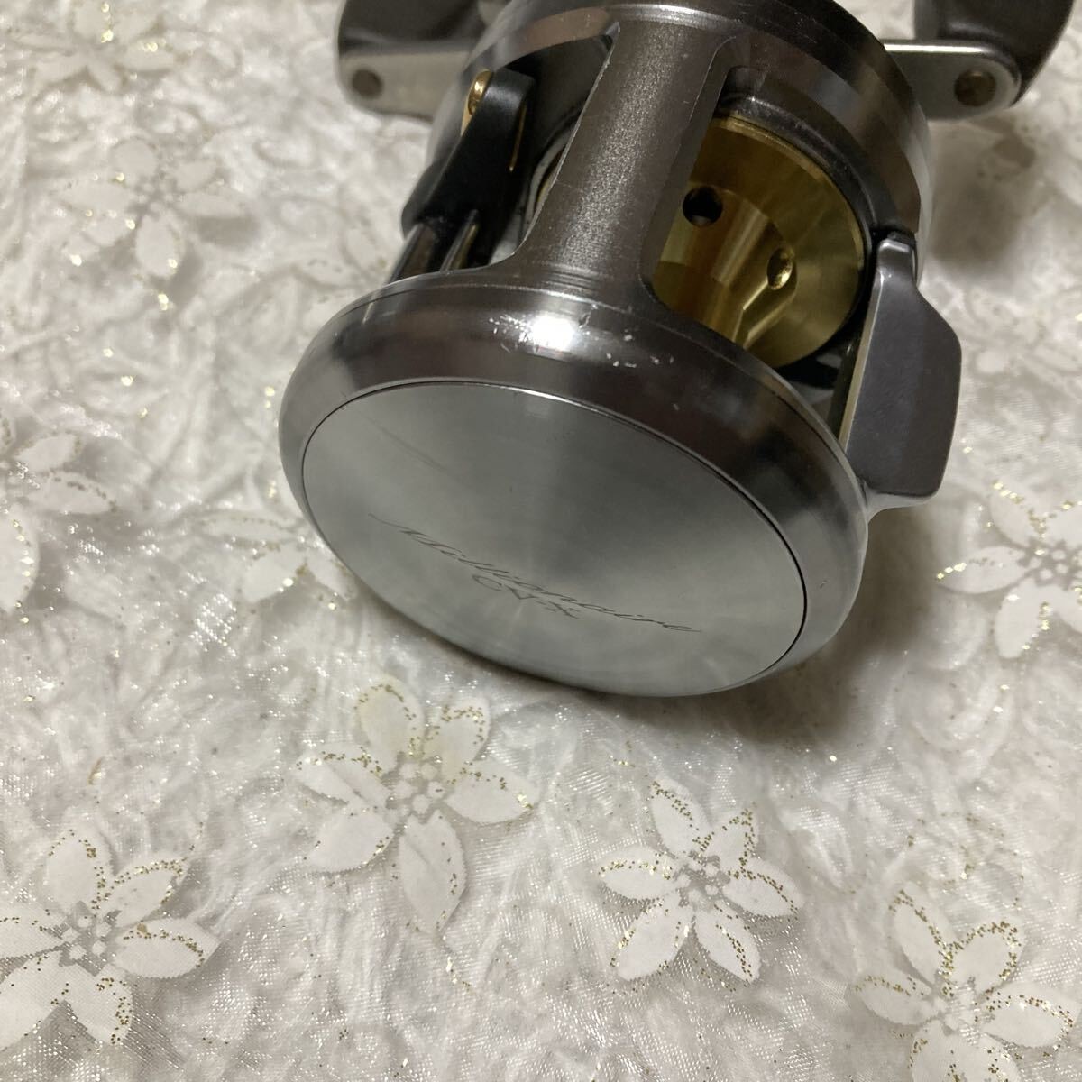 Daiwa Millionea CV-X253 Reel Handle Knob Age Deterioration