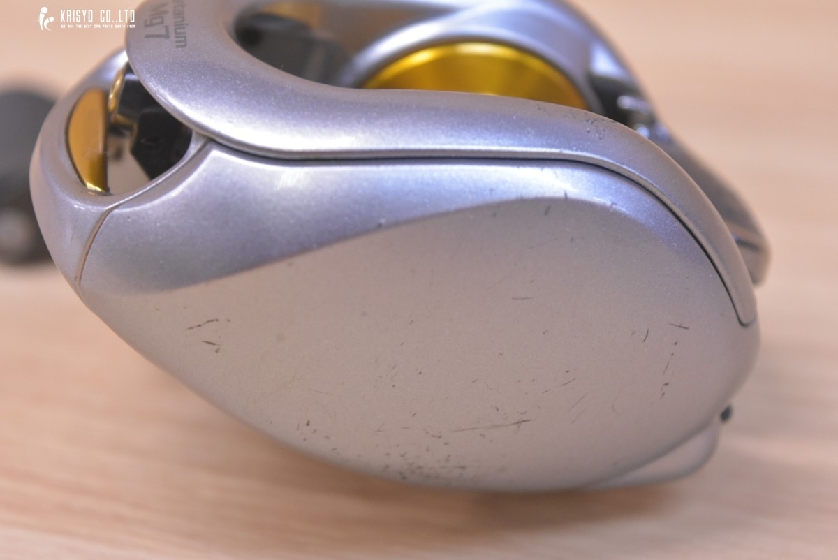 SHIMANO Baitcast Reel 07 METANIUM MG7 Right Lightweight Compact 7.0:1 Exc++