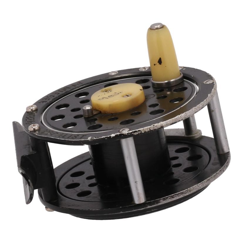 Pflueger Medalist 1492 1/2AK Fly Reel Used C Grade Damaged Fishing Gear