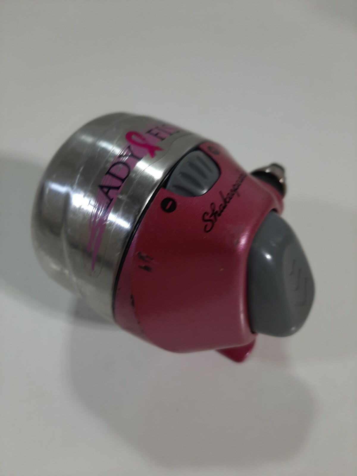 Shakespeare Lady Fish SC10 3.4:1 Closed Face Spin Cast Fishing Reel