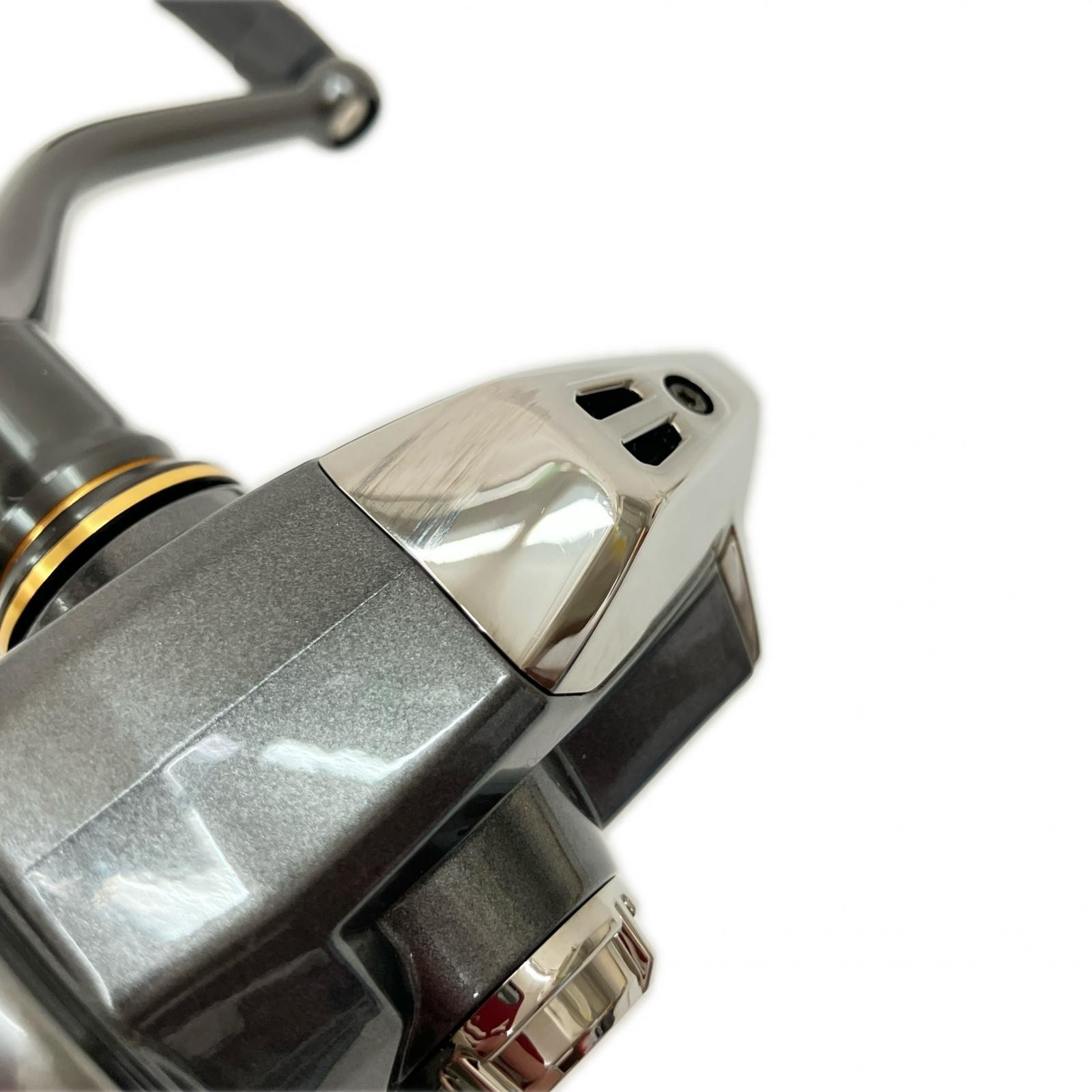 Shimano 24 Twin Power 4000XG Spinning Reel w/ Box Scratches Japan