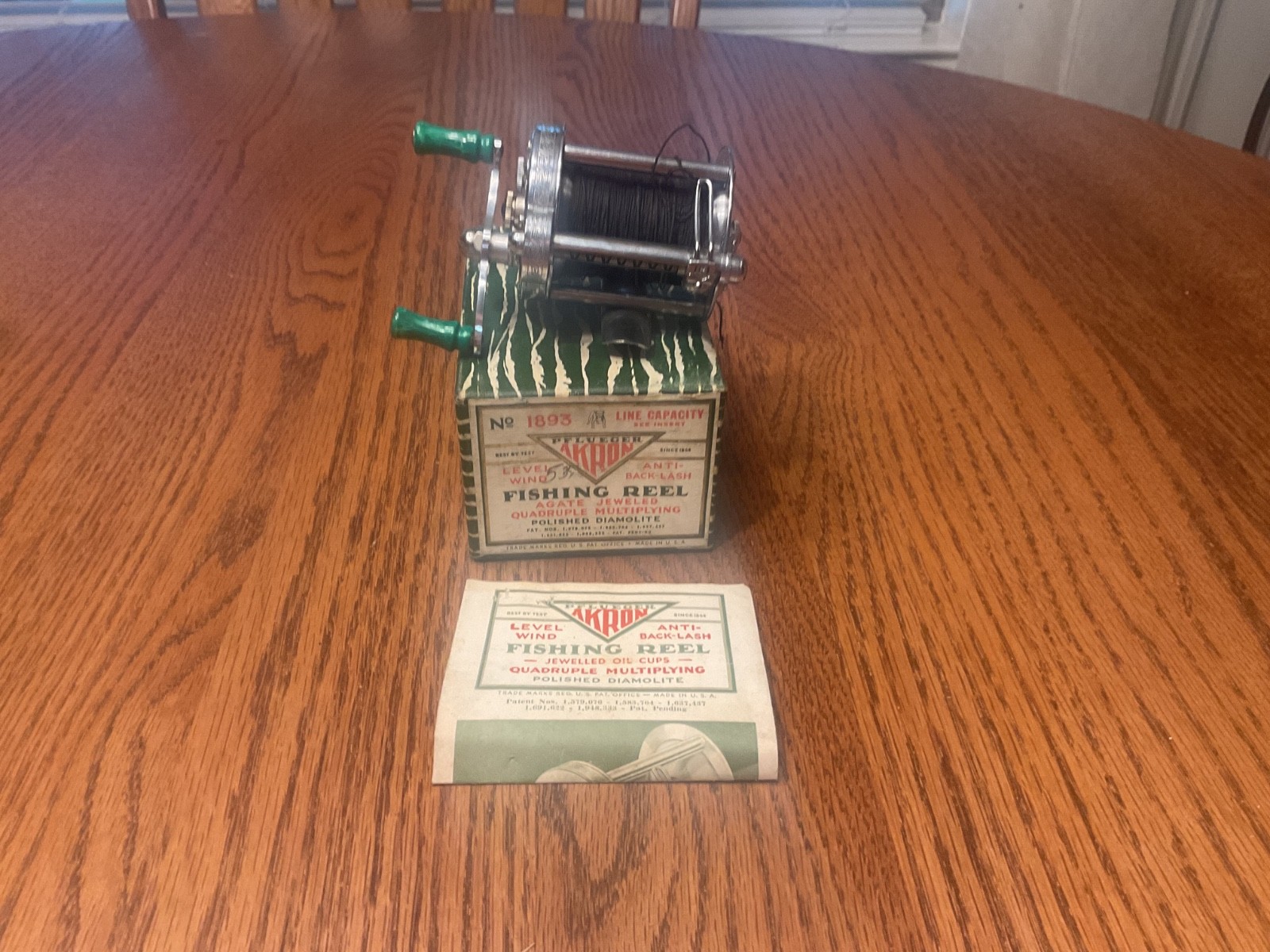 Vtg Pflueger Akron 1893 Conventional Fishing Reel Level Wind Bakelite Handle