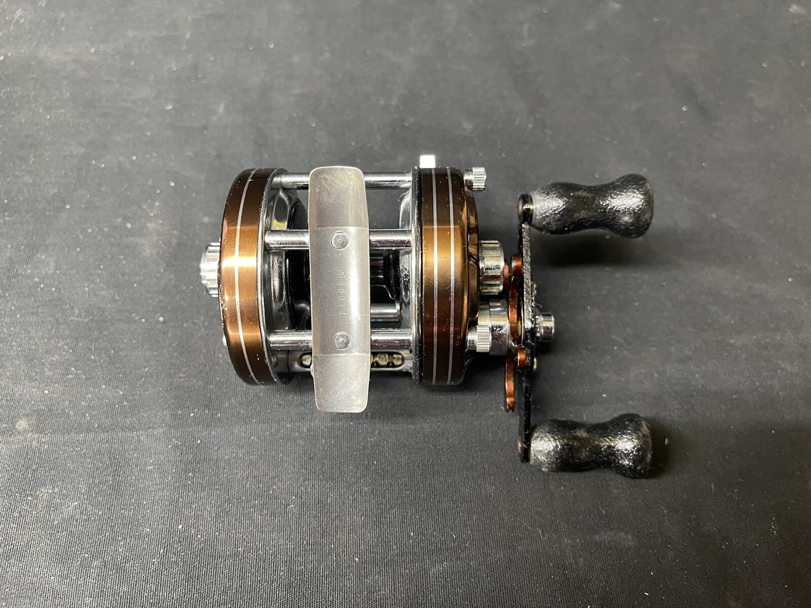 Daiwa Milionaire 5HS with original case and paperwork