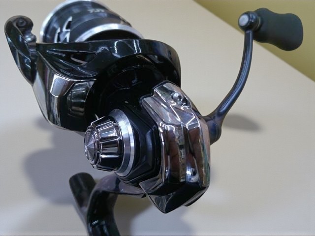 Daiwa 23 Tatula FC LT2500SS-H-QD Spinning Reel Used Excellent Condition Japan