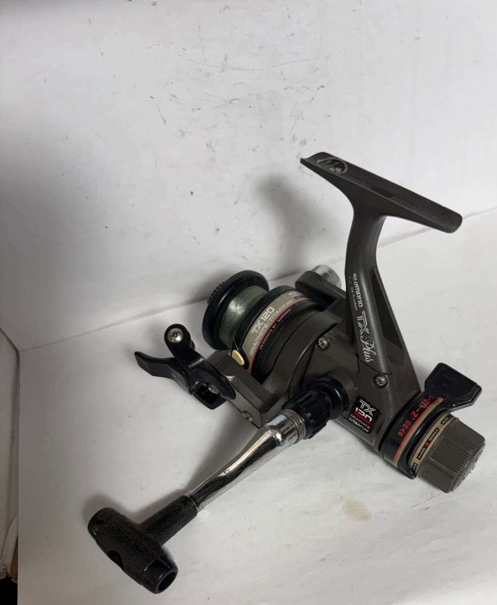 SHIMANO TX 120 PLUS SPINNING REEL- VERY NICE-REAR DRAG-QUICK FIRE