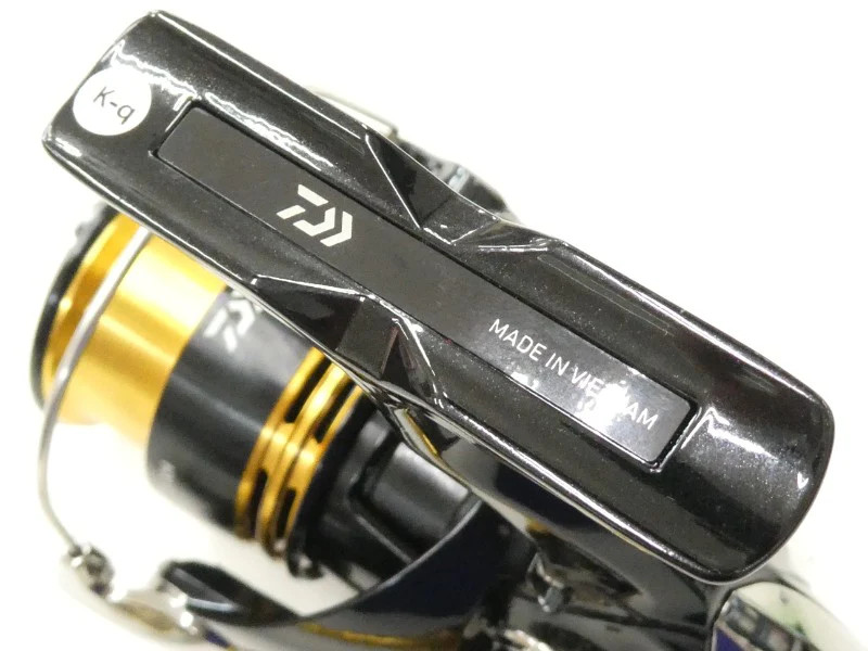 Daiwa 23 Regalis LT2000S-XH Cond/A