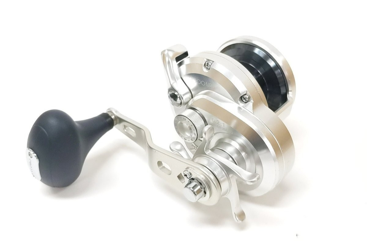 Shimano 11 Ocea Jigger 2000 NRHG Baitcast Reel Right Hand