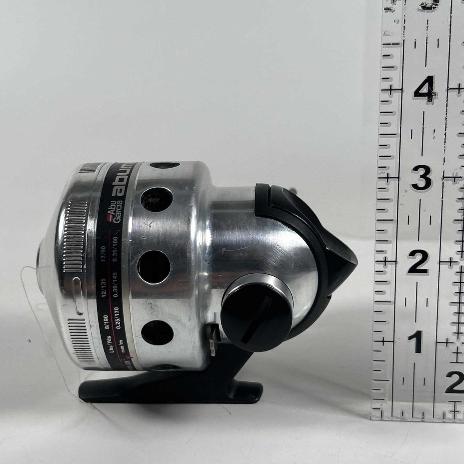 VTG Abu Garcia Abumatic 875 Spincast Reel instant anti-reverse Silver & Black