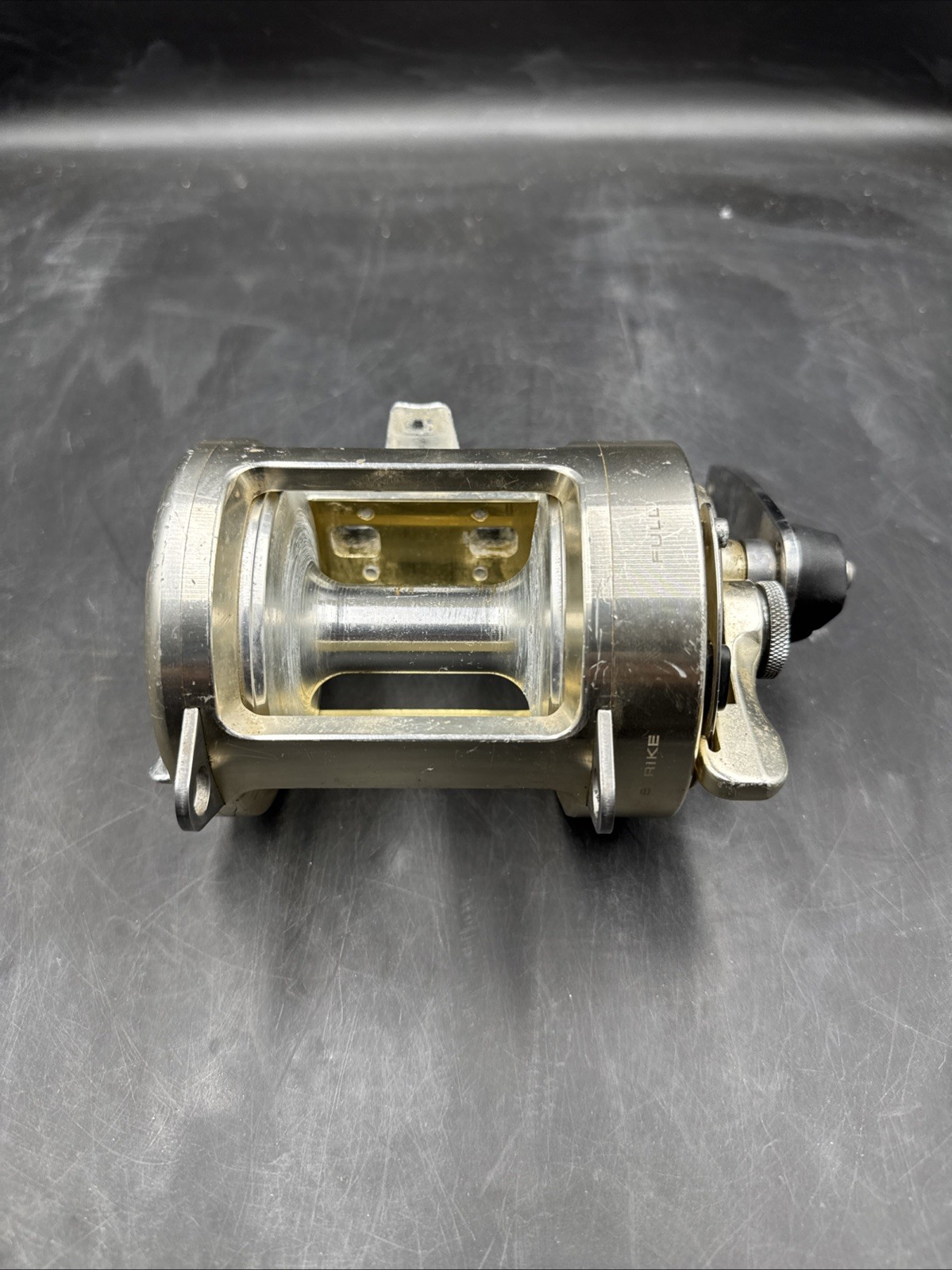 OKUMA Titus Gold 2-Speed TG-30-II Fishing Reel