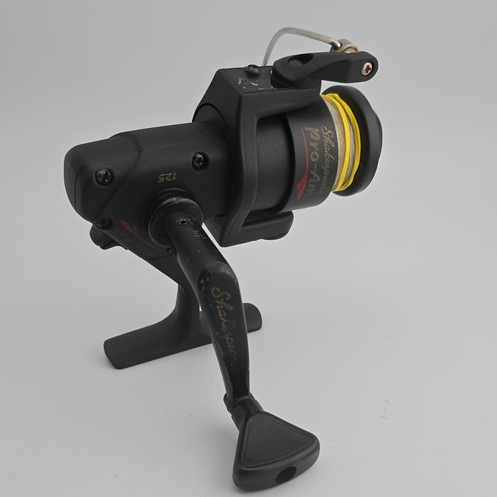 Shakespeare Pro Am 125 Ultra lite Spinning Fishing Reel Black 4:8:1 Gear Ratio