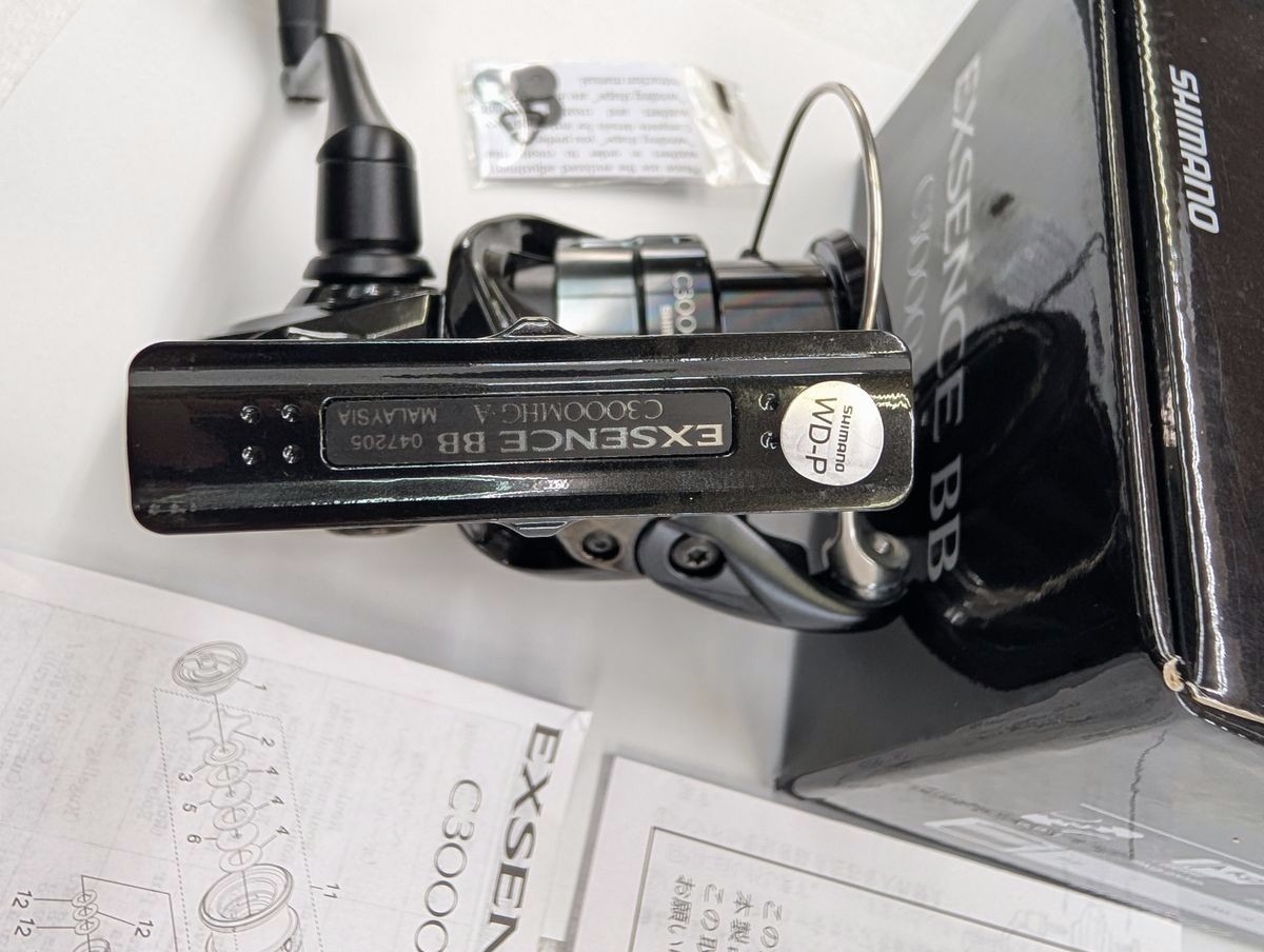 Shimano 24 EXSENCE BB C3000MHG Spinning Reel in Box New F/S