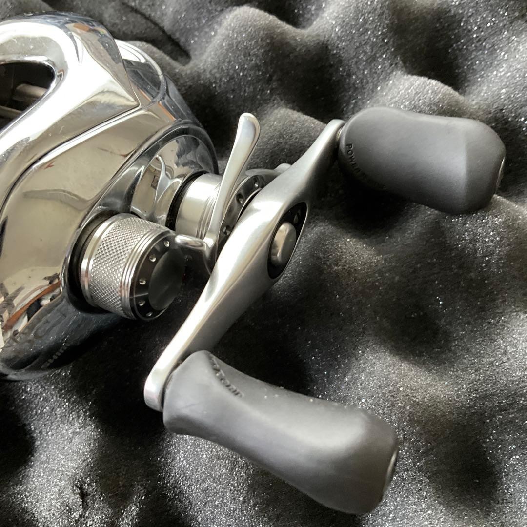 Shimano Antares DC Bait Reel Right Hand Silver Black Bass