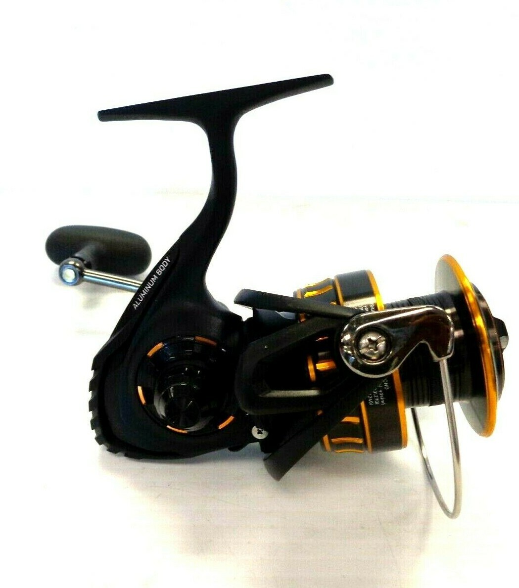 Daiwa BG 4000 Black and Gold Saltwater Spinning Reel BG4000 – NEW