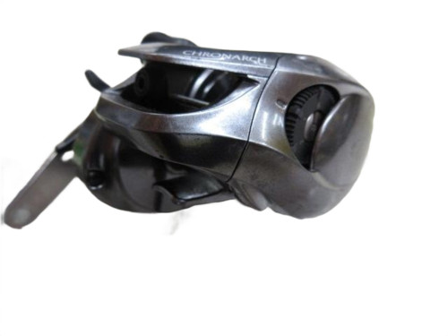 SHIMANO 17 Chronarch MGL 150 HG Right Baitcast Reel /BOX Free Shipping
