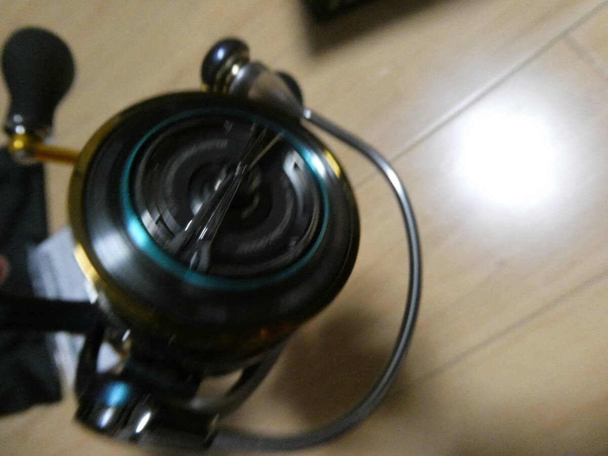 Daiwa 15 Emeraldas AIR 2508PE-DH Fishing Reel
