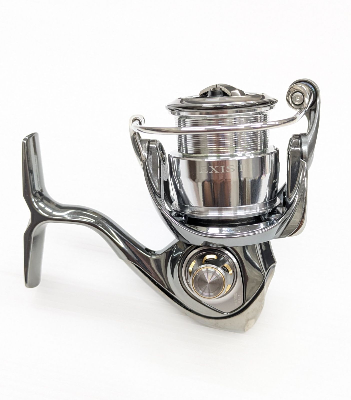[Used] Daiwa Exist LT2000S-H Spinning Reel Non-OEM Handle Rough – From JAPAN