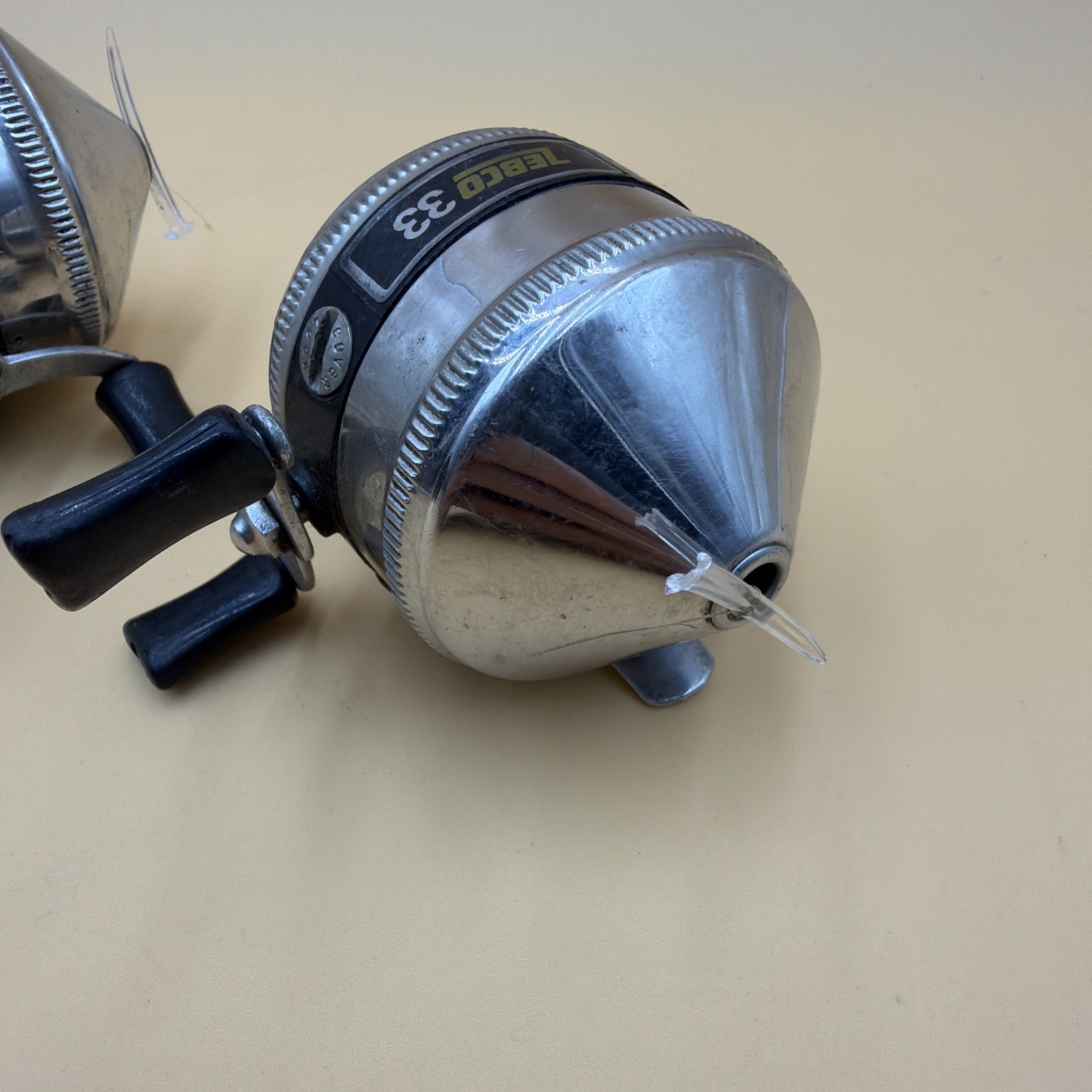 Lot Of 2 ZEBCO 33 Spincast Reel Gold Letter Single Rivet Metal Foot USA Made
