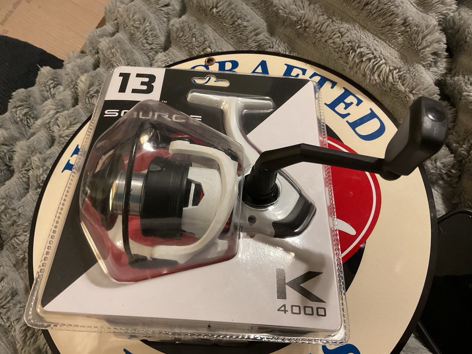 Beginners Fishing Starter Kit W/ K4000 Reel And Multiple Lures