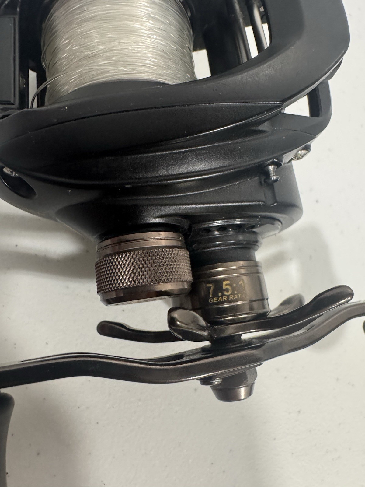 Lew’s BB1 Pro Speed Spool Casting Reel