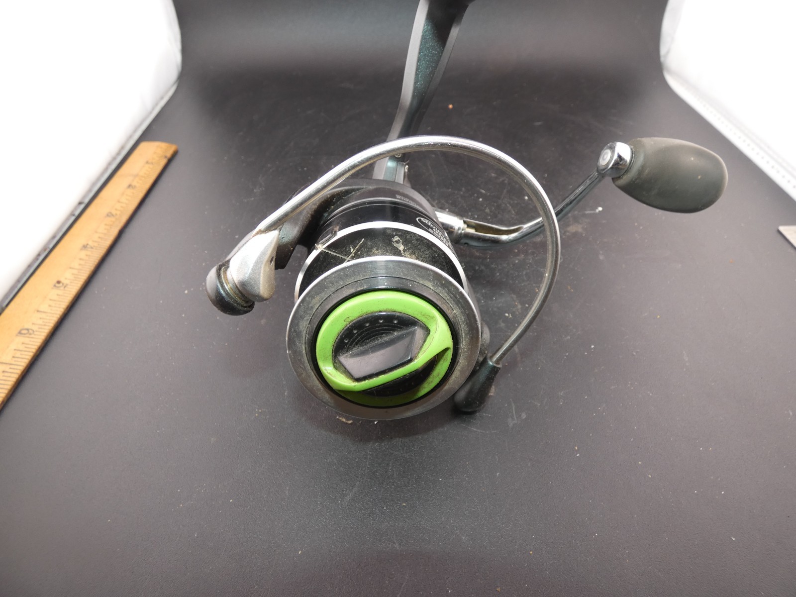 Bass Pro Shops Tourney Special TSX40B Black & Green Spinning Fishing Reel