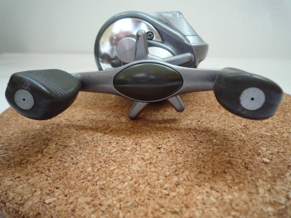 Team Daiwa S 105HV Fishing Reel Handle Knob Slightly Bent