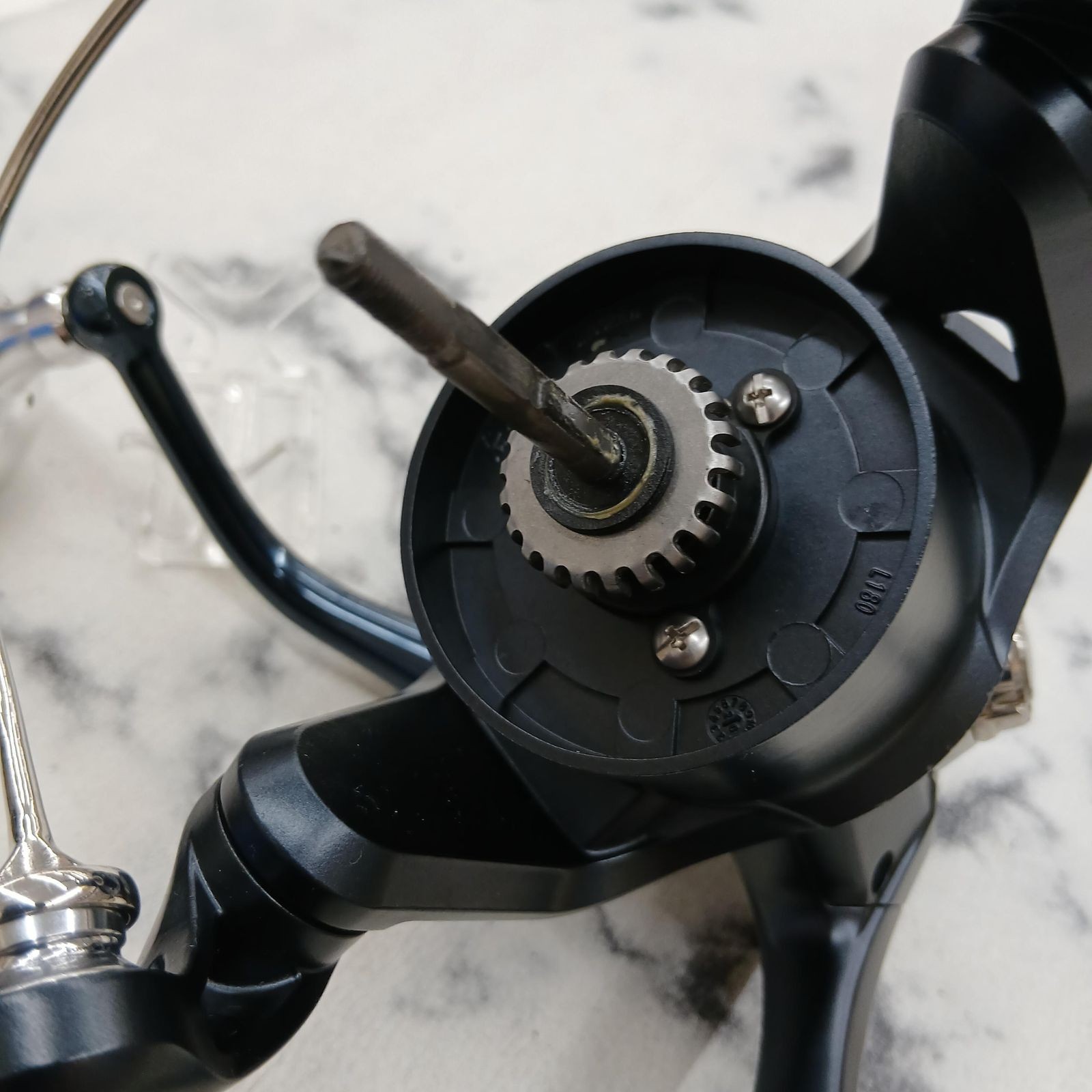 SHIMANO STRADIC SW10000HG Spinning Fishing Reel Gear Ratio Jigging Outdoor Japan