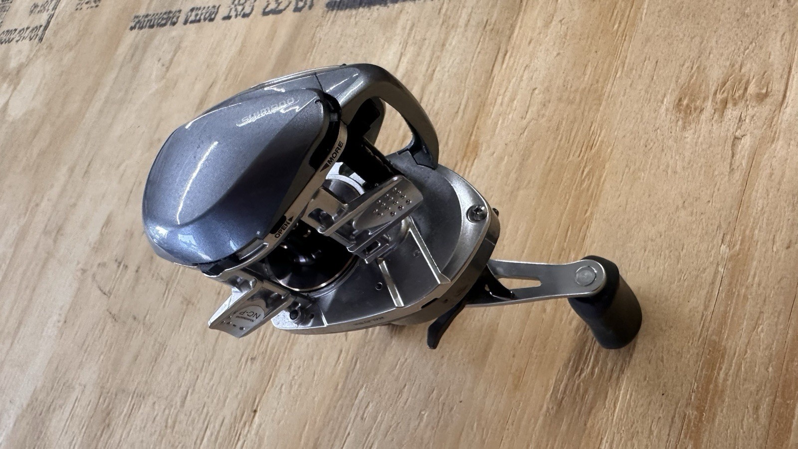 Shimano Curado 201HG Baitcast Reel 201 7.2:1 Gear Ratio Left Handed